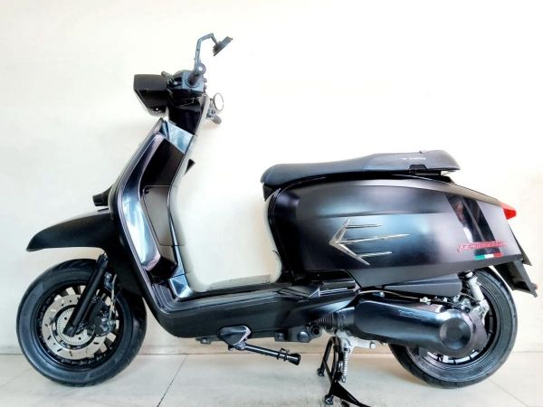 Lambretta V200 Speacial ปี2022 สภาพเกรดA 4780 km เอกสารพร้อมโอน