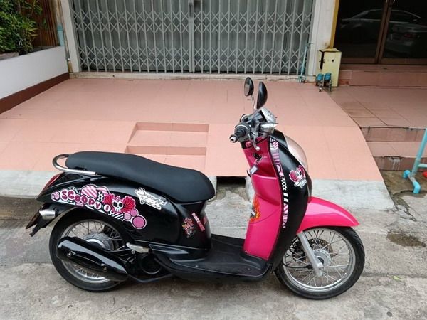 ขาย Honda Scoopy i หัวฉีด สวยเท่ห์ เครื่องเยี่ยม ราคา่ 16500 บาท รูปที่ 0