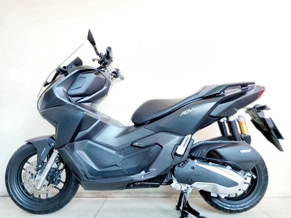 Honda ADV160 ABS Keyless ปี2024 สภาพเกรดA 1446 km เอกสารพร้อมโอน