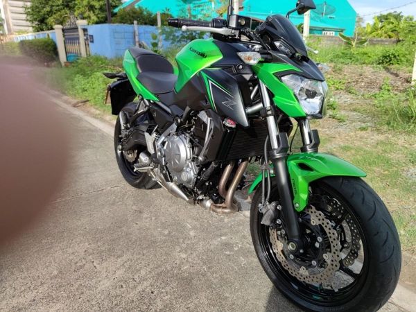 ใช้เพียง 1 พัน km. ไมล์แท้  Kawasaki Z650 ใหม่มากค้ะ รูปที่ 1