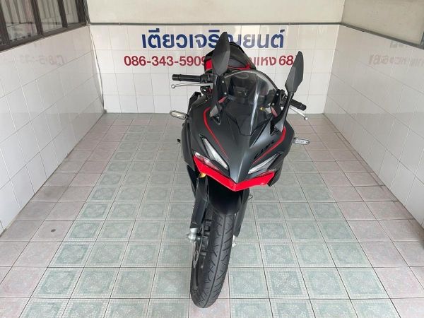 CBR150R ABS ผ่อนได้ ไม่ต้องค้ำ มีประกัน มีเก็บปลายทาง เอกสารครบ สภาพใสกริ๊บ ชุดสีไร้ริ้วรอย เครื่องเดิม วิ่ง6000 ปลายปี65 รูปที่ 1