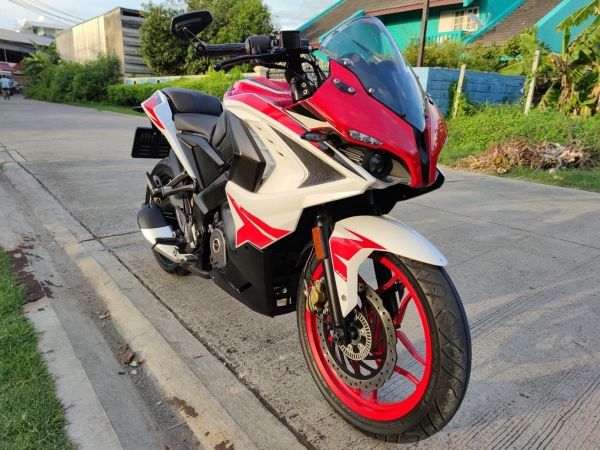 Bajaj pulsar RS200  ABS รูปที่ 2