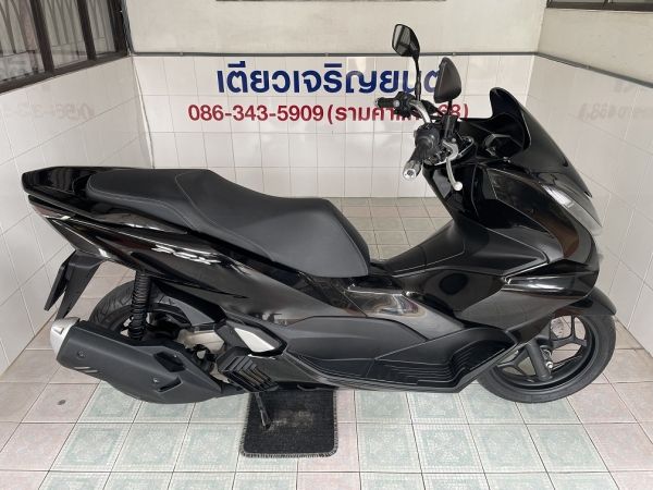 PCX160 โฉม2023 สภาพซื้อจอด กุญแจครบ สีเดิมโรงงาน รถมือเดียว เอกสารครบ มีรับประกัน ผ่อนได้ทั่วไทย วิ่ง7000 ปี66 รูปที่ 2