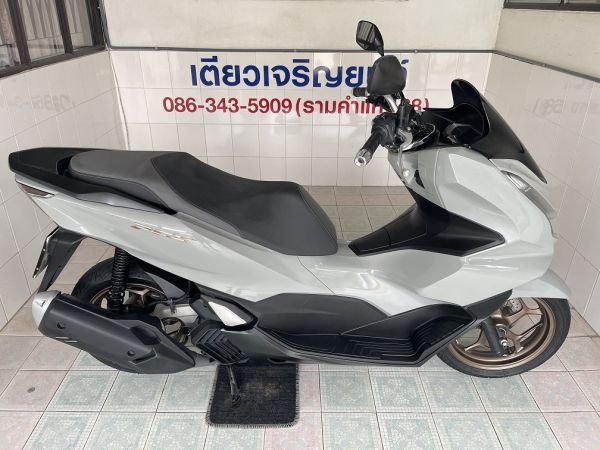 PCX160 ABS โฉม2023 กุญแจครบ มีสมุดคู่มือ รถใช้งานน้อย ไม่เคยล้ม เครื่องดี ศูนย์ดี ชุดสีสวย มีรับประกัน วิ่ง6000 ปลายปี66 รูปที่ 2