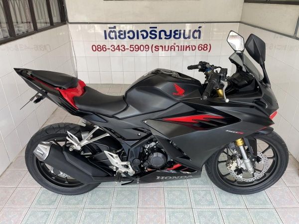 CBR150R ABS รถมือเดียว ใช้งานน้อย สภาพเดิม ไม่เคยล้ม เอกสารครบ ผ่อนได้ ดาวน์น้อย ไม่ต้องค้ำ วิ่ง6000 ปี65 รูปที่ 2