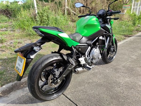 ใช้เพียง 1 พัน km. ไมล์แท้  Kawasaki Z650 ใหม่มากค้ะ รูปที่ 3