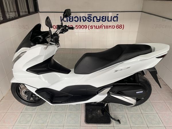 PCX160 โฉม2023 กุญแจครบ สภาพมือ1 ไม่เคยล้ม มีสมุดคู่มือ ออกง่าย ไม่ต้องค้ำ จัดส่งได้ มีเก็บปลายทาง วิ่ง7000 กลางปี66 รูปที่ 3