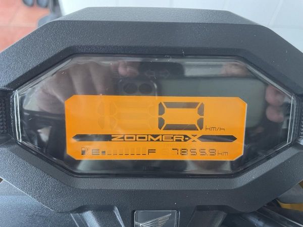 Zoomer-x มีสมุดคู่มือ เครื่องดี ศูนย์ดี ชุดสีสวย เอกสารครบ ไม่เคยล้ม รถมือเดียว ใช้งานน้อย ผ่อนได้ทั่วไทย วิ่ง7000 ปลายปี66 รูปที่ 4