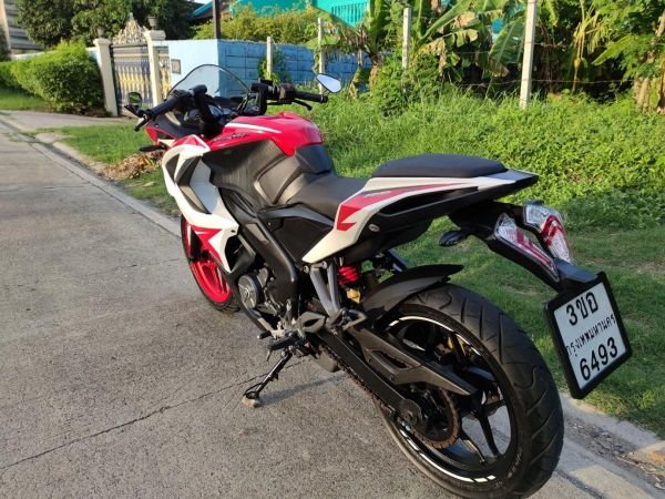 Bajaj pulsar RS200  ABS รูปที่ 5