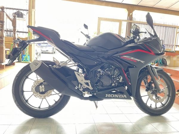 CBR150R รถบ้านแท้ มือเดียว ดูแลดี สภาพพร้อมใช้ เครื่องแน่น ชุดสีสวย ถังไม่บุบ ผ่อนได้ จัดส่งได้ทั่วไทย วิ่ง4000 กลางปี66 รูปที่ 5