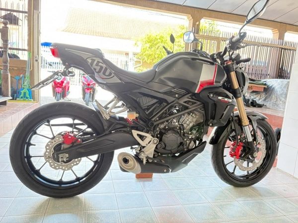 CB150R ABS สมุดคู่มือครบ ไม่เคยล้ม สภาพซื้อจอด รถพร้อมใช้งาน เครื่องดี ศูนย์ดี เอกสารครบ ออกง่าย ไม่ต้องค้ำ วิ่ง9000 ปี63 รูปที่ 5