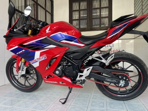 CBR150R ABS ผ่อนได้ ไม่ต้องค้ำ มีประกัน มีเก็บปลายทาง เอกสารครบ สภาพใสกริ๊บ ชุดสีไร้ริ้วรอย เครื่องเดิม วิ่ง7000 ปลายปี66 รูปที่ 6