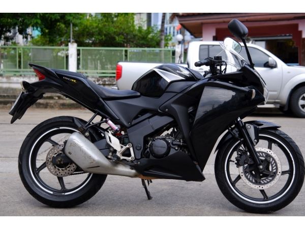 Cbr 150i รถบ้านมือเดียว ชุดสีสวย เครื่องท่อเดิม มีเล่มชุดโอนครบ