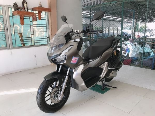 ขาย ADV 150 ปี 20 ไมล์แค่ 3792 km.