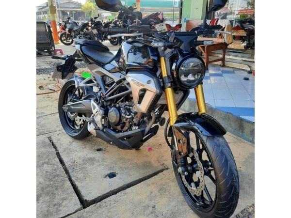 รูปของ ขายลูกเดียว HONDA CB150R หล่อๆ