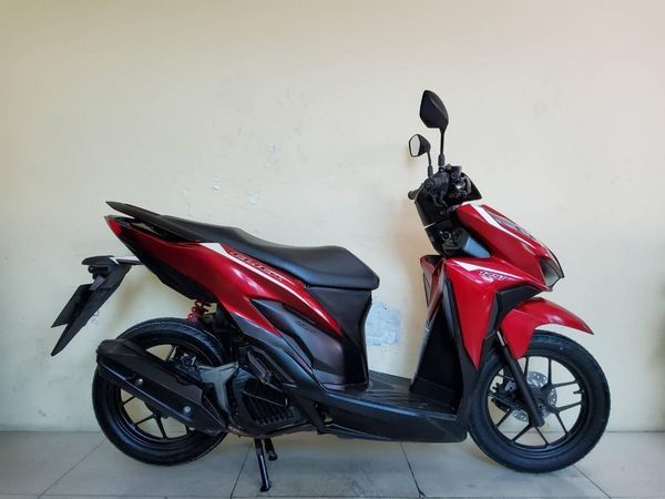 All NEW Honda Click125i LED ตัวท็อป idlingstop  ล้อแม็ค combibrake โฉมใหม่ล่าสุด 3975 กม. เอกสารครบพร้อมโอน