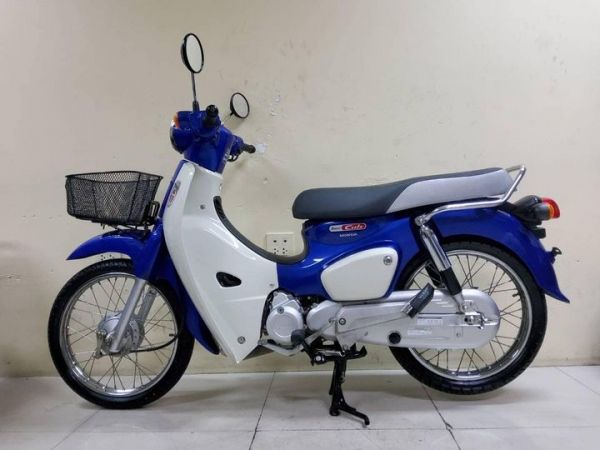 All NEW Honda SuperCub ปี2021 โฉมใหม่ล่าสุด  สตาร์ทมือ สภาพเกรดA 893 กม. เอกสารครบพร้อมโอน