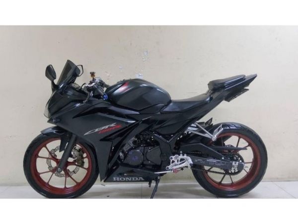 Honda CBR150R ปี2019 โฉมใหม่ล่าสุด  เอกสารครบพร้อมโอน รูปที่ 0