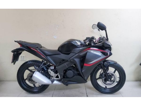 รูปของ Honda CBR150R สภาพเกรดA 12493 กม. เอกสารครบพร้อมโอน.jpg