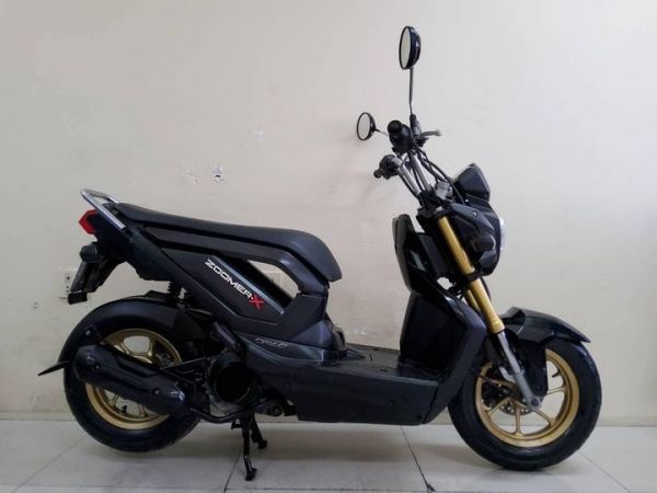 Honda Zoomer X idlingstop combibrake ตัวท็อป เอกสารครบพร้อมโอน.jpg