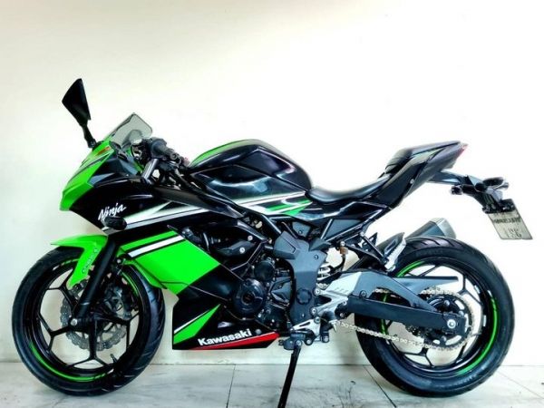 Kawasaki Ninja 250 SL ABS ปี2019 สภาพเกรดA เอกสารครบพร้อมโอน รูปที่ 0