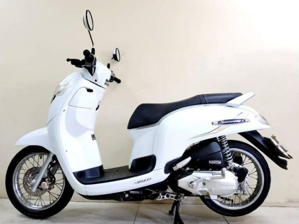 Honda Scoopy LED ปี2021 สภาพเกรดA 4741 กม. เอกสารครบพร้อมโอน