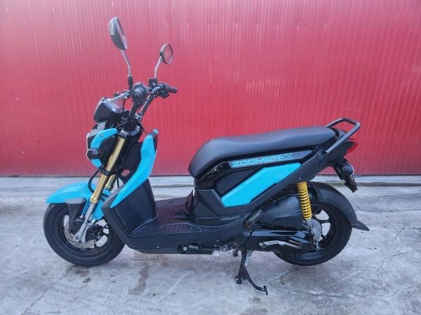 ขายสด-ผ่อน Honda Zoomer-x  110  สีฟ้า-ดำ