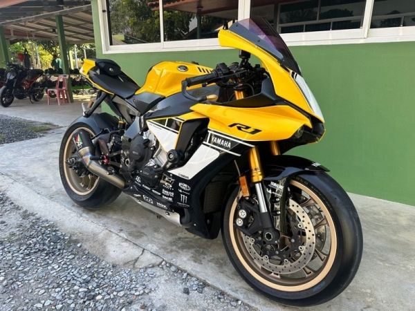 YAMAHA R1 2017 limited สีเหลือง ตัว 60 ปี