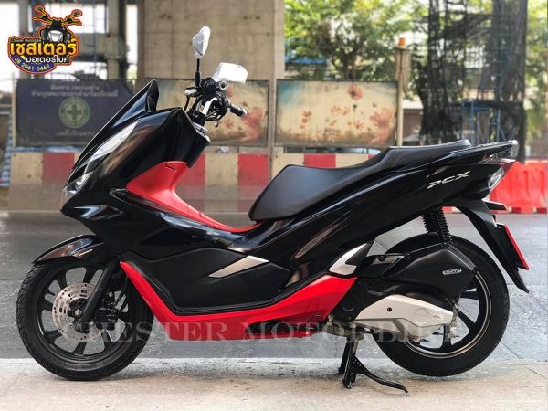 Honda PCX 150 รถ8เดือน รถมือเดียว เครื่องยนต์เดิม รถเดิมๆ สภาพสวย รูปที่ 1