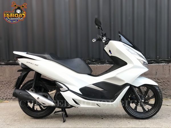 Honda PCX 150 รถจดทะเบียนปี 2019 กุญแจรีโมท  สภาพเดิมๆทุกจุด รถพร้อมใช้งาน รูปที่ 1