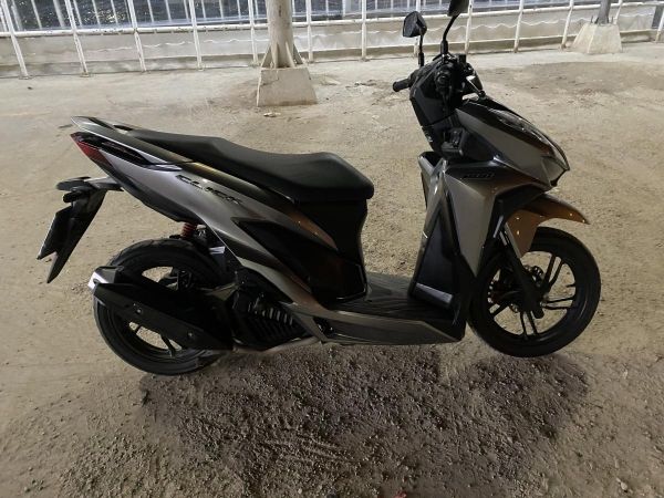 Honda Click 150i Idealing stop รูปที่ 1