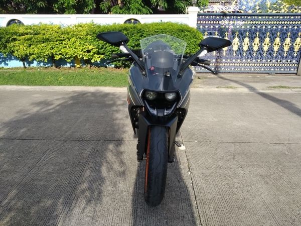 ใช้เพียง 2 พันkmแท้. ลดราคา KTM RC200 ใหม่กิ๊ก รูปที่ 2