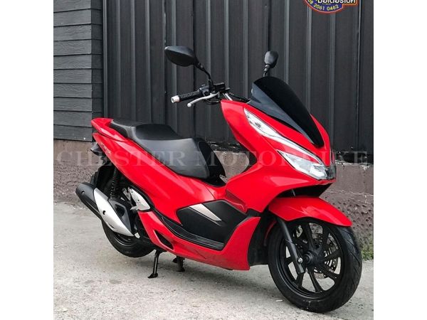 Honda PCX รถรุ่นปี 2018 สีเเดงสด กุญแจ Smart Key ไฟLED รถใช้งานน้อย เครื่องยนต์เดิมๆ ข้างดังไม่หอน รูปที่ 2