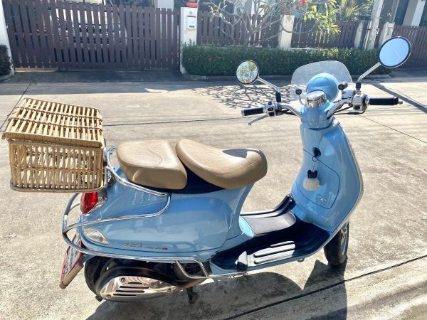 ขาย Vespa LXV 150 3VIE สีฟ้า(BABY BLUE) รถแม่บ้านใช้ค่ะ รูปที่ 2