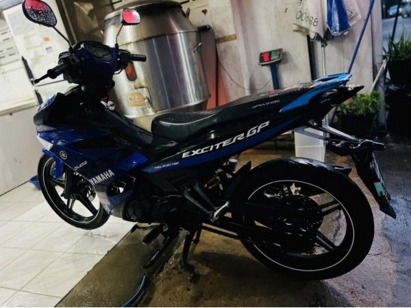 มอเตอร์ไซด์ Yamaha Exciter150 ปี 2018 มือเดียว สภาพ99 พร้อมขับไม่มีทำเพิ่ม รูปที่ 2