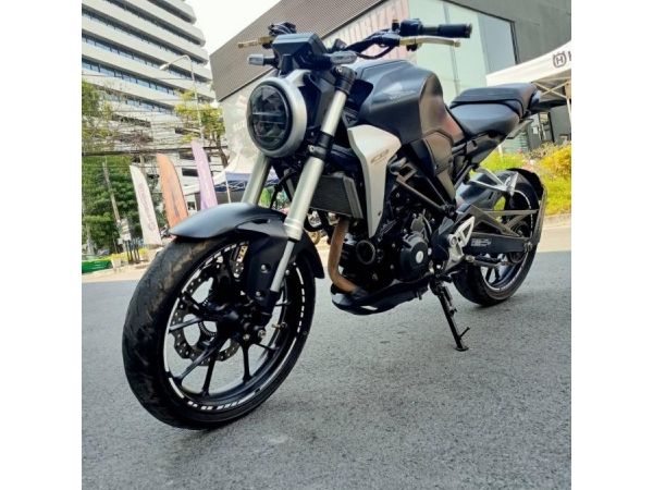 Honda CB300R รูปที่ 3