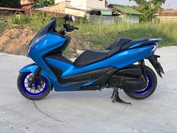 Honda Forza300 ABS ปีจด2016 สีนํ้าเงิน รูปที่ 3