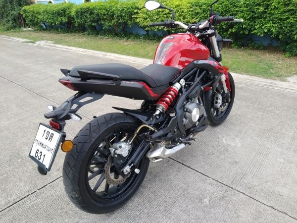 โฉมใหม่ล่าสุด ใช้เพียง 2 พันkm. ลดราคา New Benelli TNT 302S รถ9เดือน ใหม่กิ๊ก รูปที่ 4