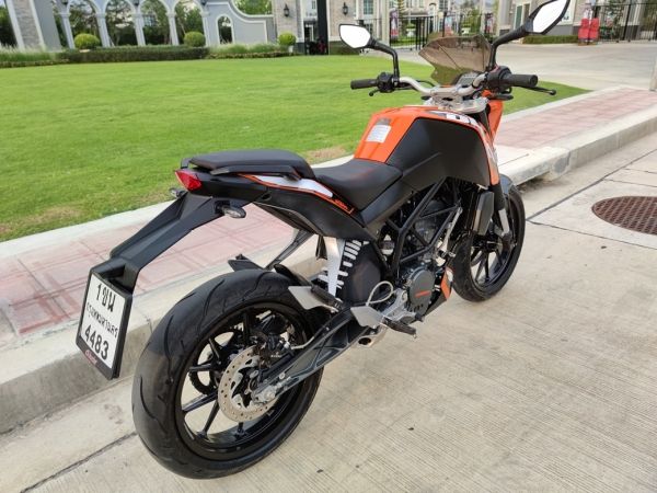 สวยจัด ลดราคา KTM Duke 200 ครับ รูปที่ 4