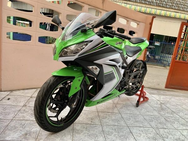 Kawasaki Ninja300  ปีจด2016 สีเขียว-ขาว รูปที่ 4