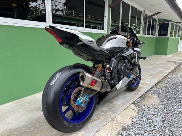 YAMAHA R1M 2018 รถสวย เจ้าของมือเดียว รูปที่ 4