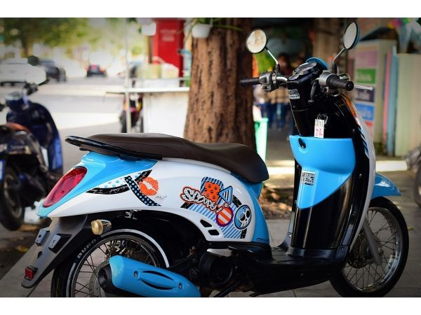 scoopy i สีฟ้าขาว โอนฟรี มีเล่มเอกสารครบ รูปที่ 5