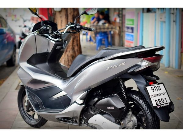 pcx 150 2018 สีเทา เตาแก๊ส กุญแจรีโมท รูปที่ 5