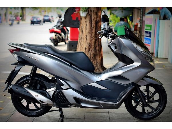 pcx 150 2018 สีเทา เตาแก๊ส กุญแจรีโมท รูปที่ 6