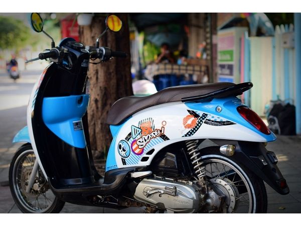 scoopy i สีฟ้าขาว โอนฟรี มีเล่มเอกสารครบ รูปที่ 7