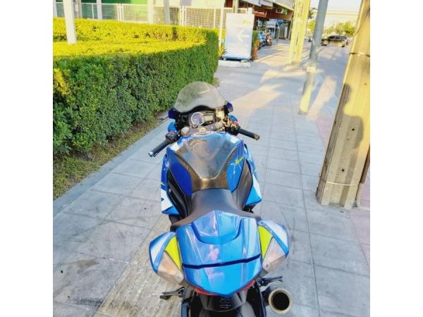 ออกรถเบ็ดเสร็จ 9900 Suzuki GSX-R 1000RR ABS ปี2016 สภาพเกรดA 20000 km เอกสารพร้อมโอน รูปที่ 7